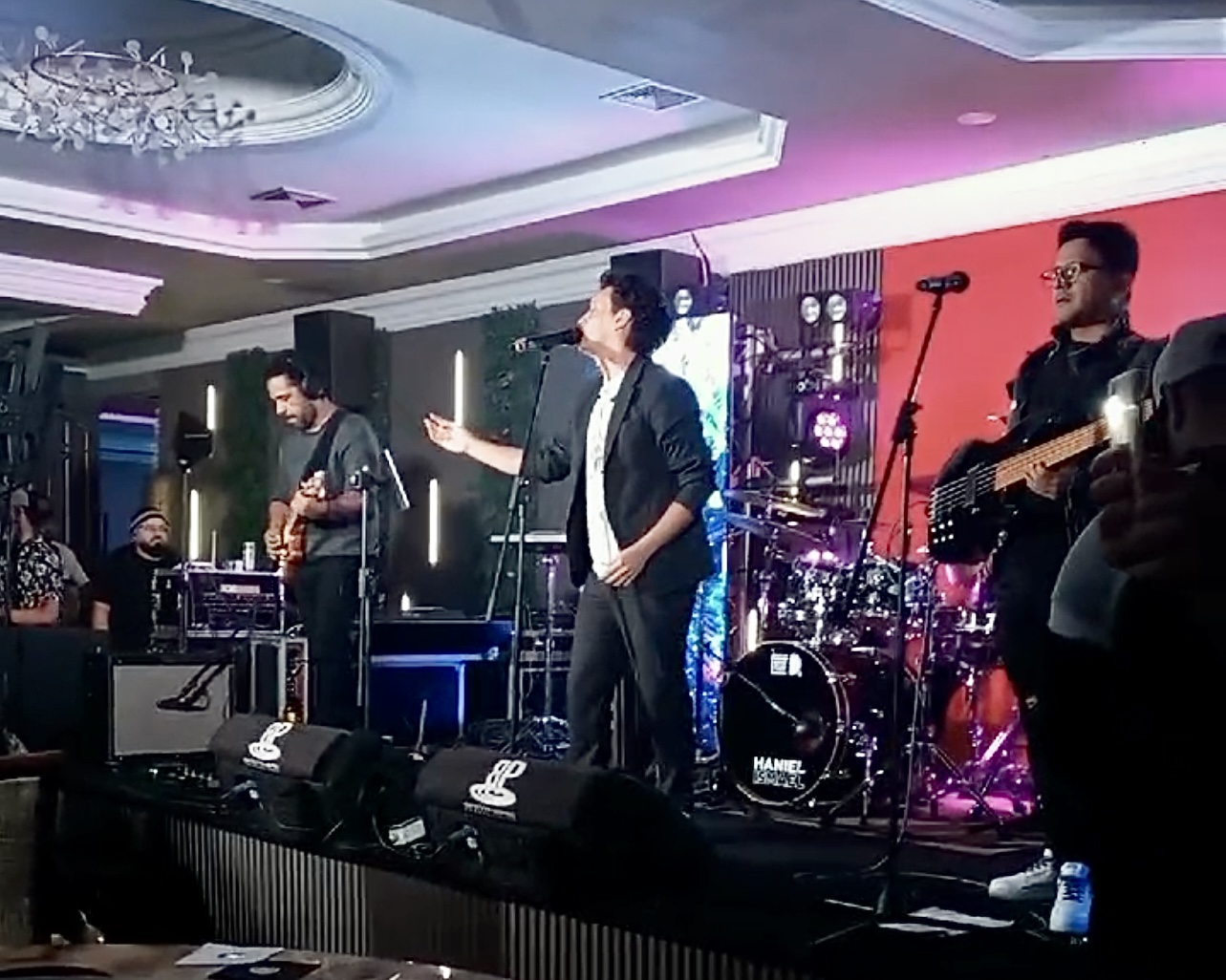 Maracayeros revivieron la música retro con el show de EA Exclusivo