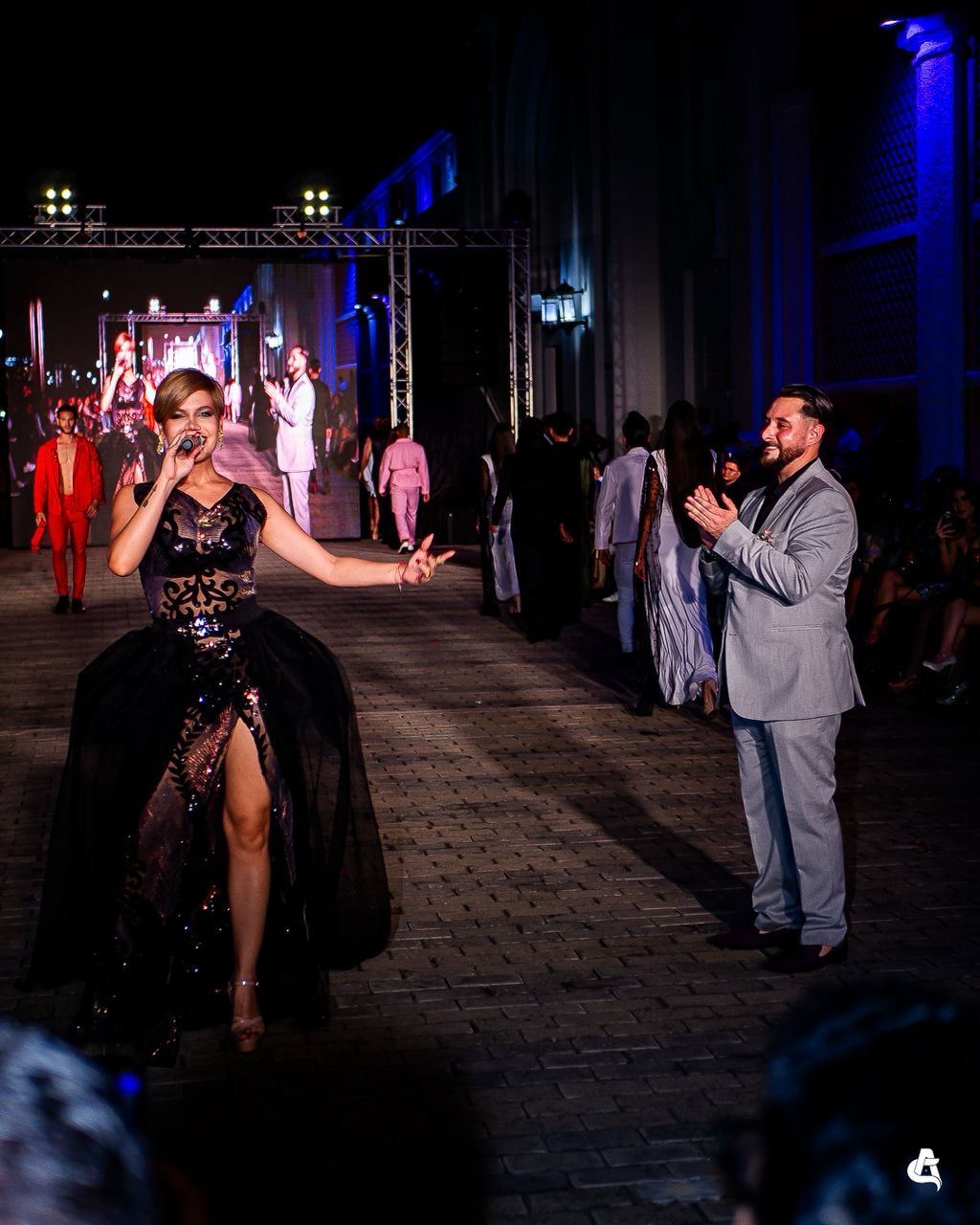 Víctor Piñero: Entre la moda, la comunicación y la controversia