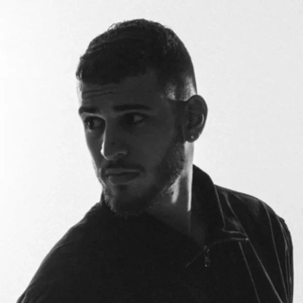 Alleh revoluciona la escena latina con el estreno de su nuevo Videoclip: Un Día