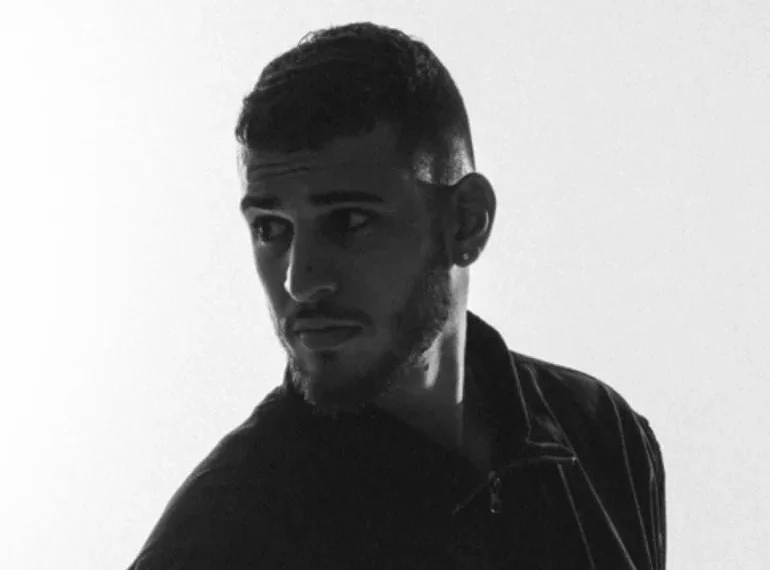 Alleh revoluciona la escena latina con el estreno de su nuevo Videoclip: Un Día