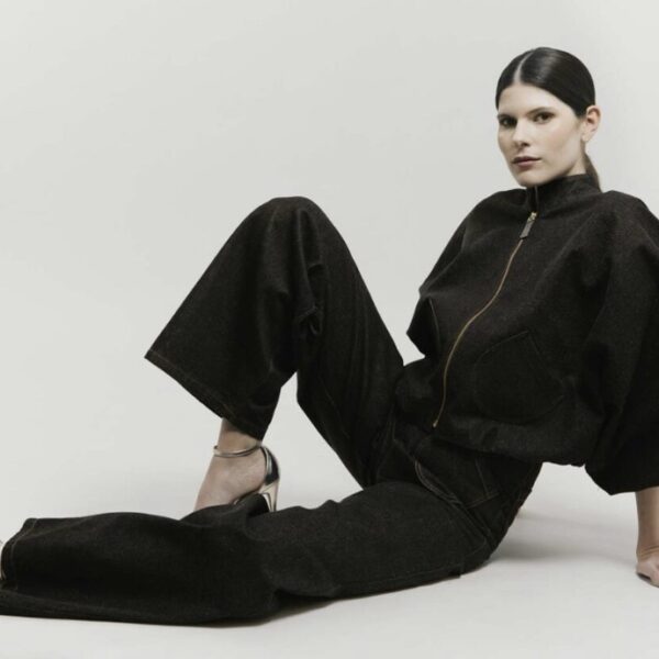 Robin Morales eleva el denim negro con su nueva capsula ROMO “ready to wear”
