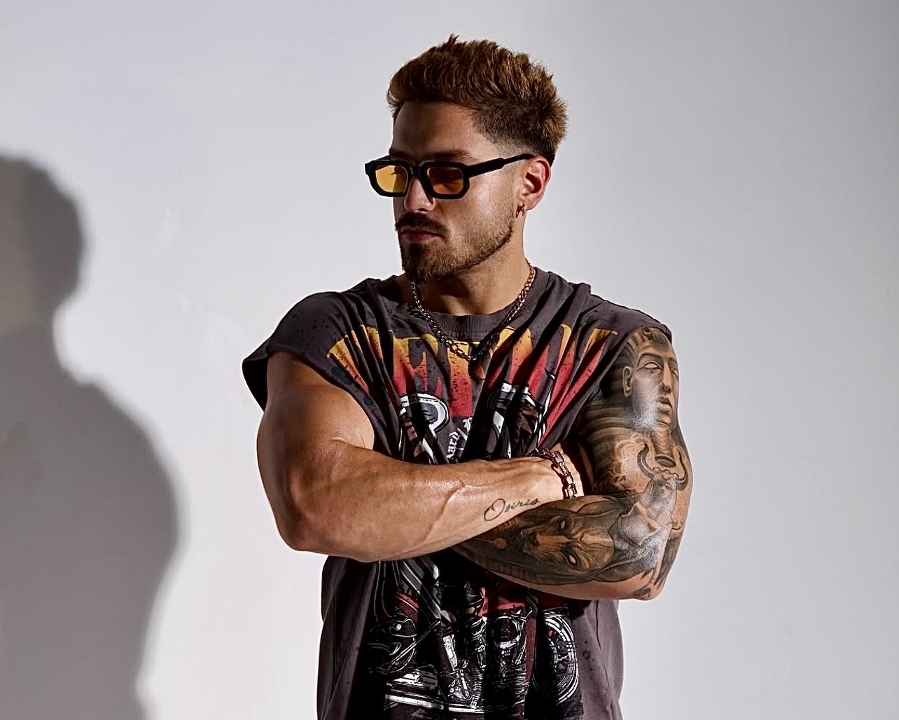 Nelson “El Toro” Torres: El talento venezolano que conquista Miami y ahora irrumpe en el reality más viral del momento