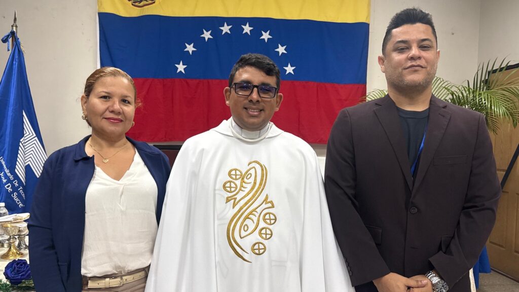 UTS Valencia celebra 38 años de excelencia académica con solemne eucaristía de acción de gracias