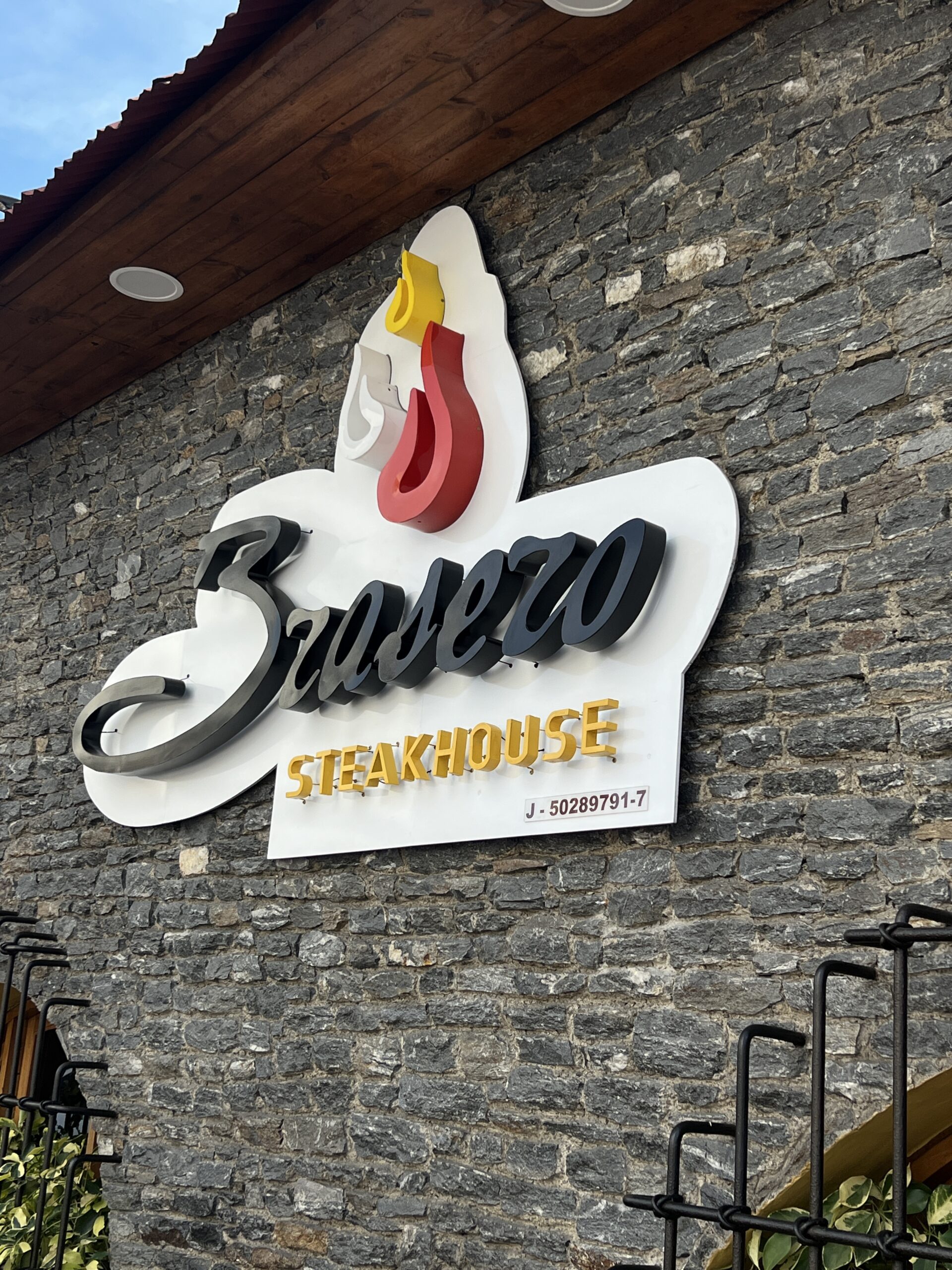 Brasero Santa Mónica, tradición y sabor en cada corte