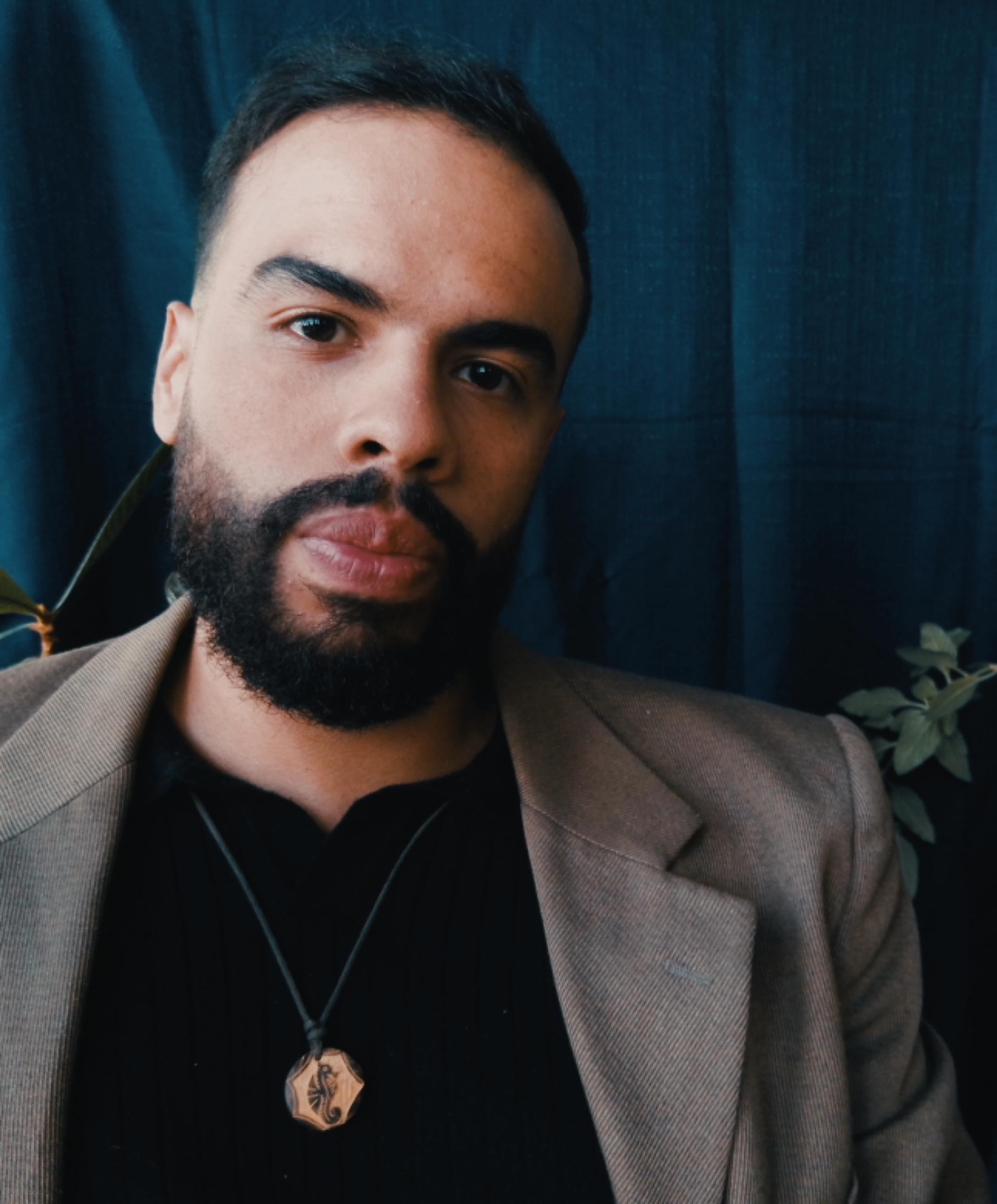 Felipe Ezeiza Briceño se alza con el II Premio Franco-Venezolano de Poesía