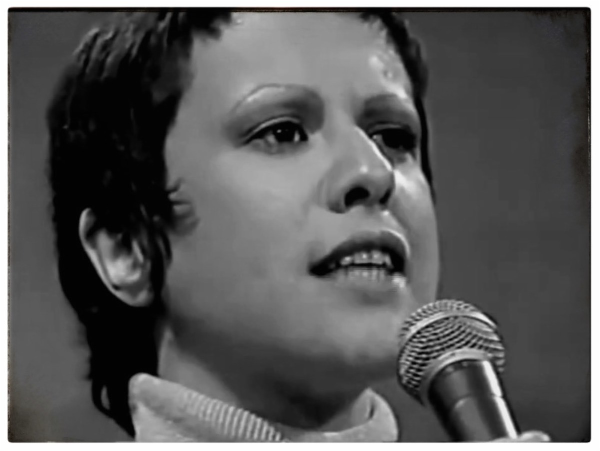 Elis Regina Lanza “Corsário” Con La Participación Especial De Paulinho Da Costa