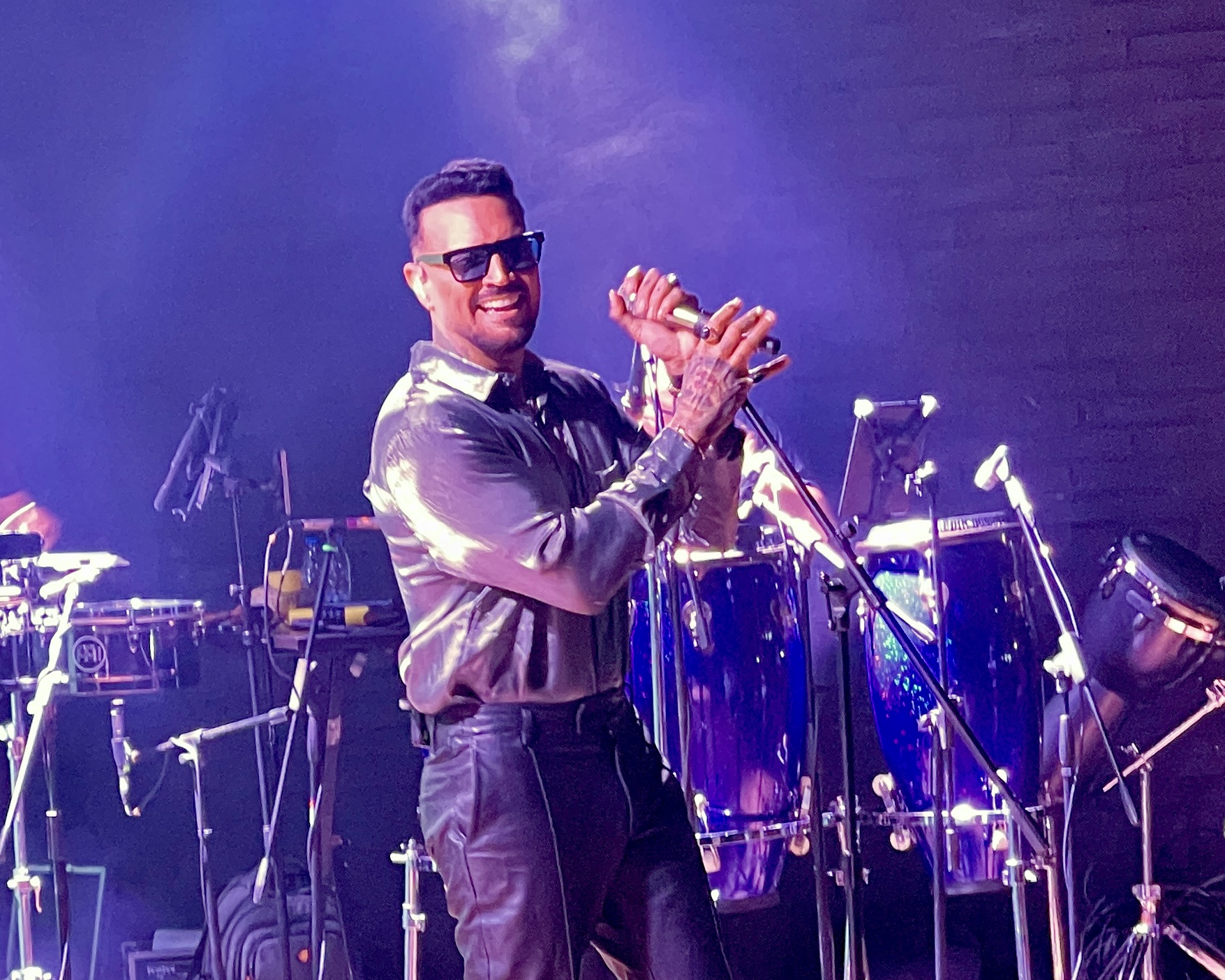Luis Fernando Borjas y Aldo Music Latino celebran Total Sold Out del Caracas Music Hall