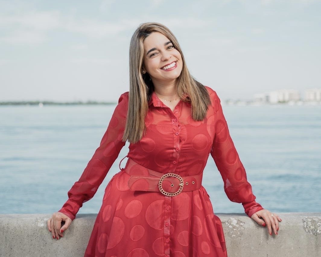 Dania Ferro Presenta “Ansiedad. La Grieta Por Donde Entró La Luz”: Un Testimonio Valiente Sobre El Dolor, La Sanación Y La Esperanza
