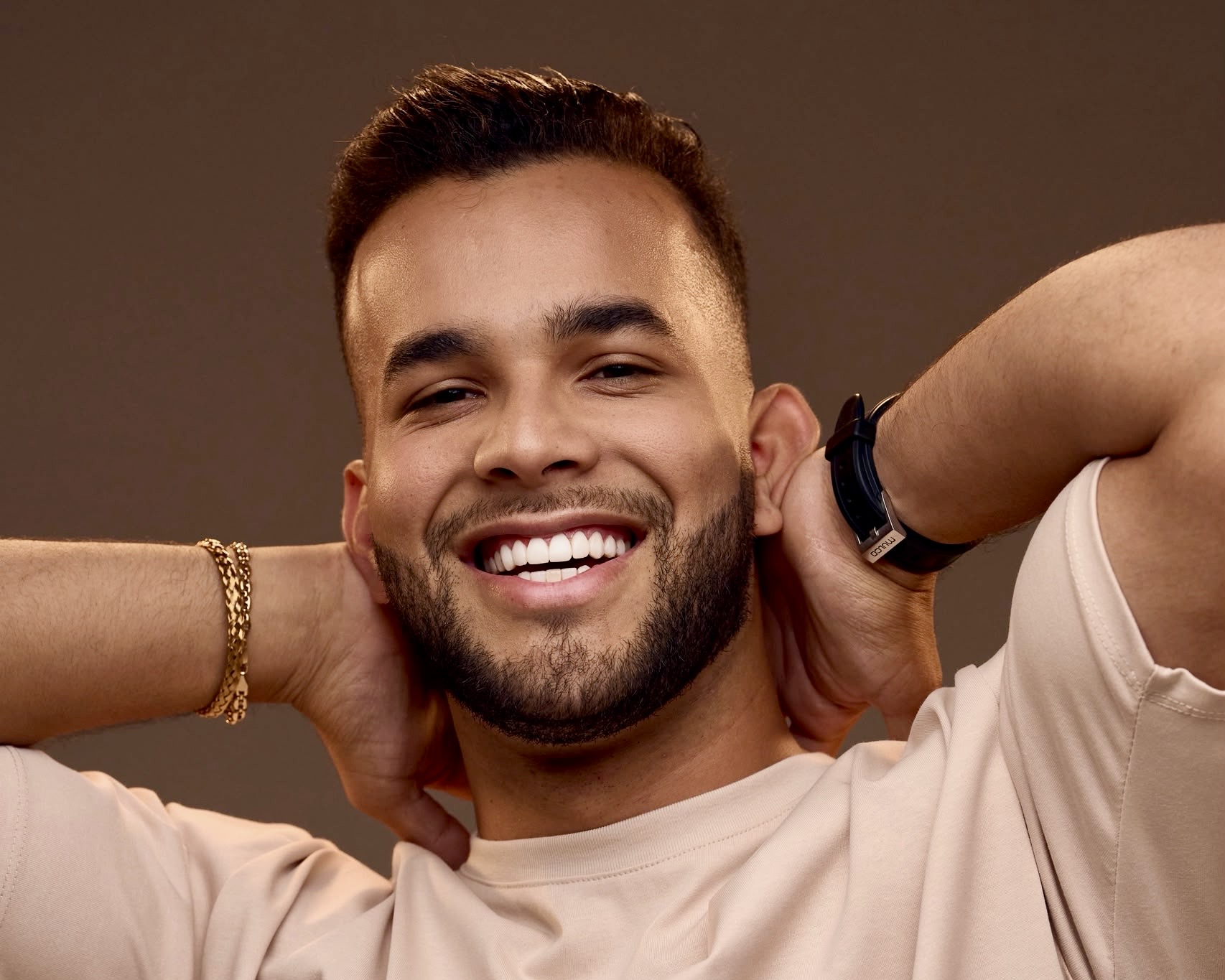 Odontólogo Carlos Buyon: “Detrás de cada sonrisa hay una persona que merece ser escuchada”