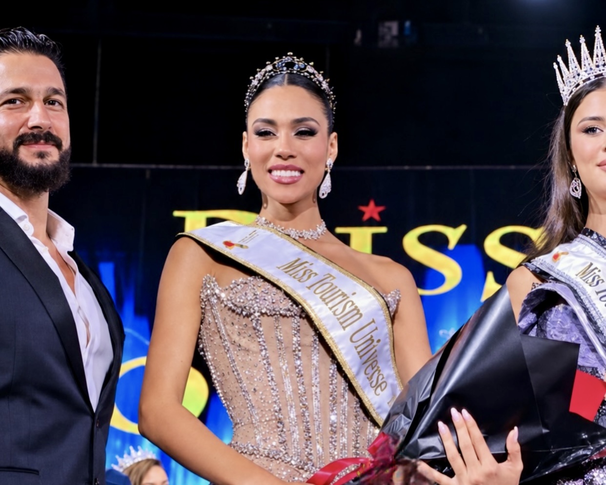 Leinys Rivera se corona Miss Tourism Universe 2026